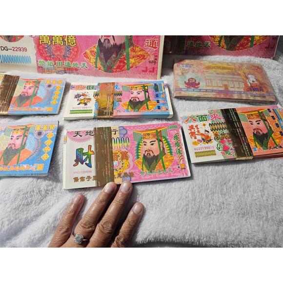 11 Packs Of Ancestor Money Joss Paper Fake Play Diffenet Ones Medium Large Size - Picture 4 of 16